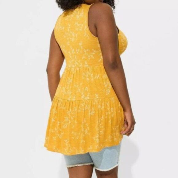 Torrid NWT Yellow Floral Tiered Babydoll Blouse 0669 - Picture 5 of 13